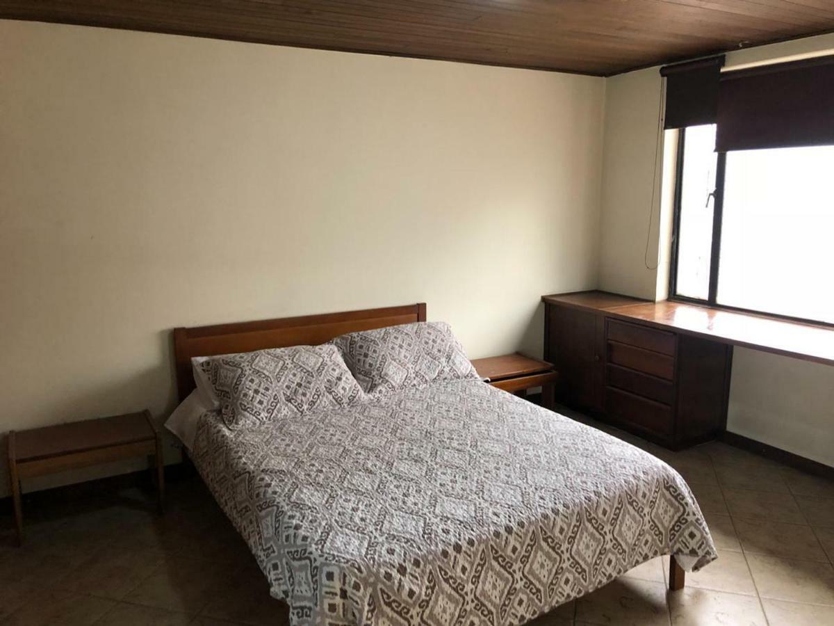 Apartamentos Percales Μπογκοτά Εξωτερικό φωτογραφία